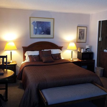 All Seasons Motel 拉德洛 外观 照片