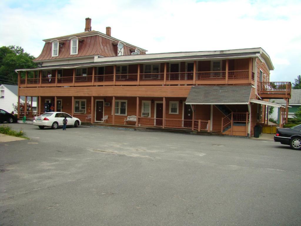 All Seasons Motel 拉德洛 外观 照片